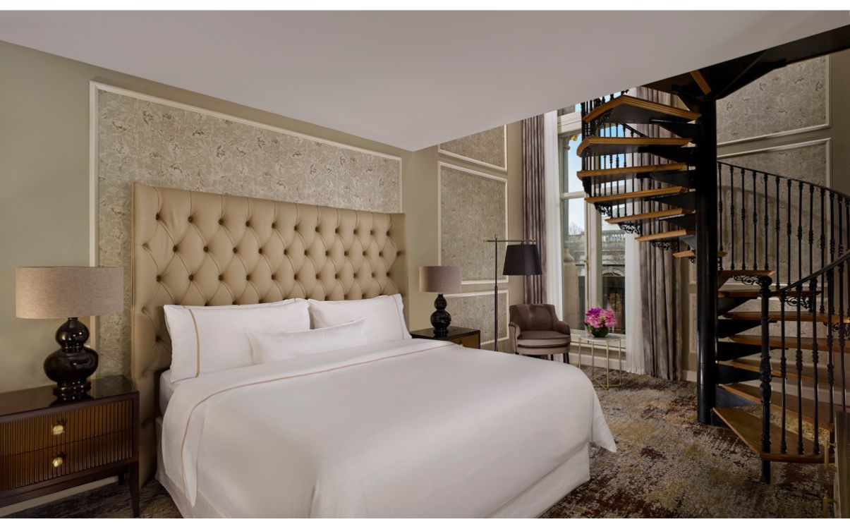 Library Suite Bedroom